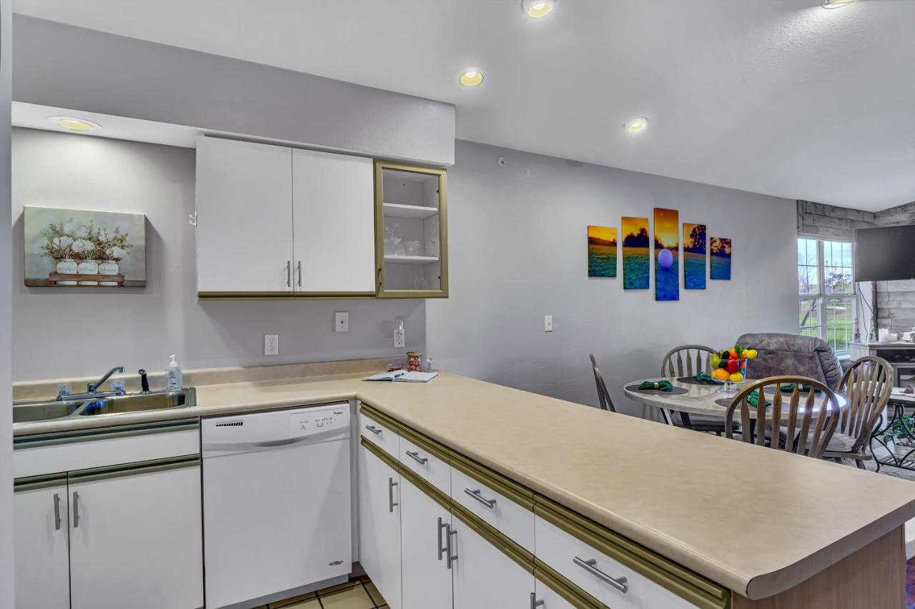 Fairway Heights Condo Бренсон Екстер'єр фото
